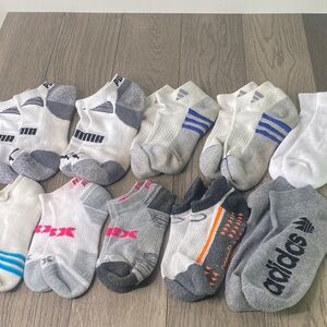 Adidas White and Gray Ankle Socks with Blue Stripes Women’s Large - 1281